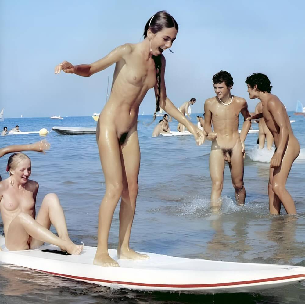 Retro naturism beautiful photos - In naturism, sincerity and honesty are valued
