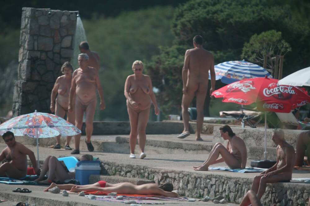 Cove Pyramid Shower Top pics - Nudism is a lifestyle in harmony with nature