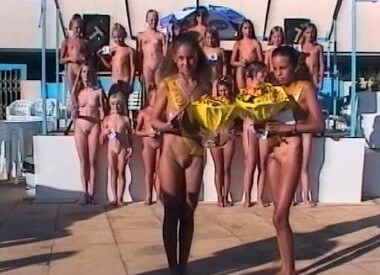 Video Nudism Junior Miss Pageant France 7 - Naturism implies a life free of unnecessary problems