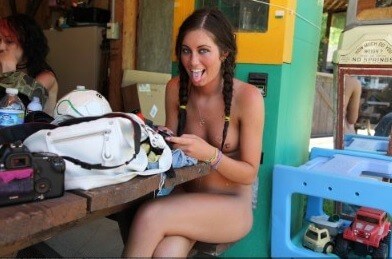 Outdoor Activity Bonanza Big Photo Gallery - Many beautiful people without clothes
