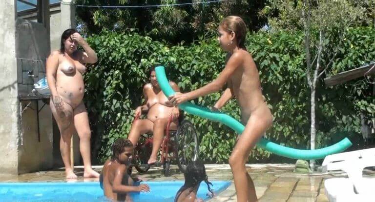 Oceanic Backyard Noon # 1 Full HD - The equality of body and spirit is an important idea in the practice of nudism and naturism
