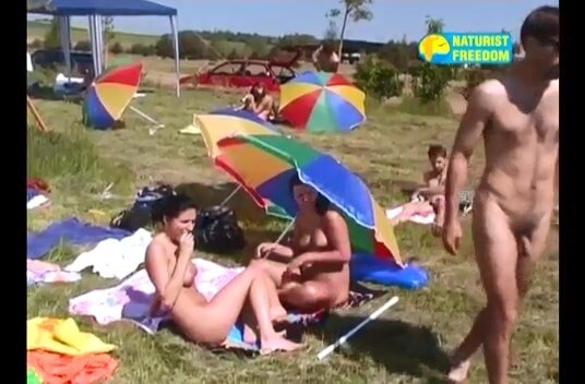 Naturist Freedom  Bathing and Gravel Pit - Spectators are permitted to be naked