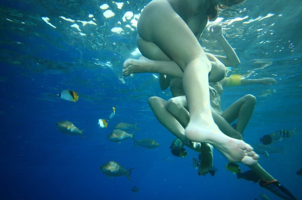 Egyptian Snorkelers Part - Nudism contributes to the strengthening of psychological health