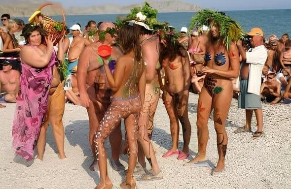 Premium Content # 34 - Since ancient times, nudity has had a sacred character