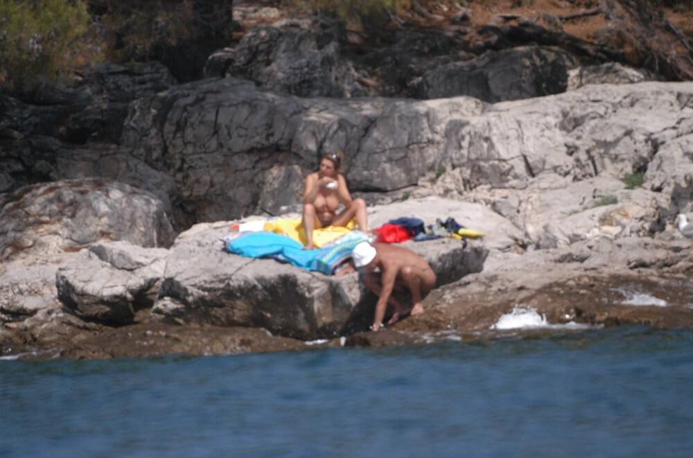 Croatian Rock-Front Coast pics - The idea of freedom and self-acceptance, as embodied by Adam and Eve, is important
