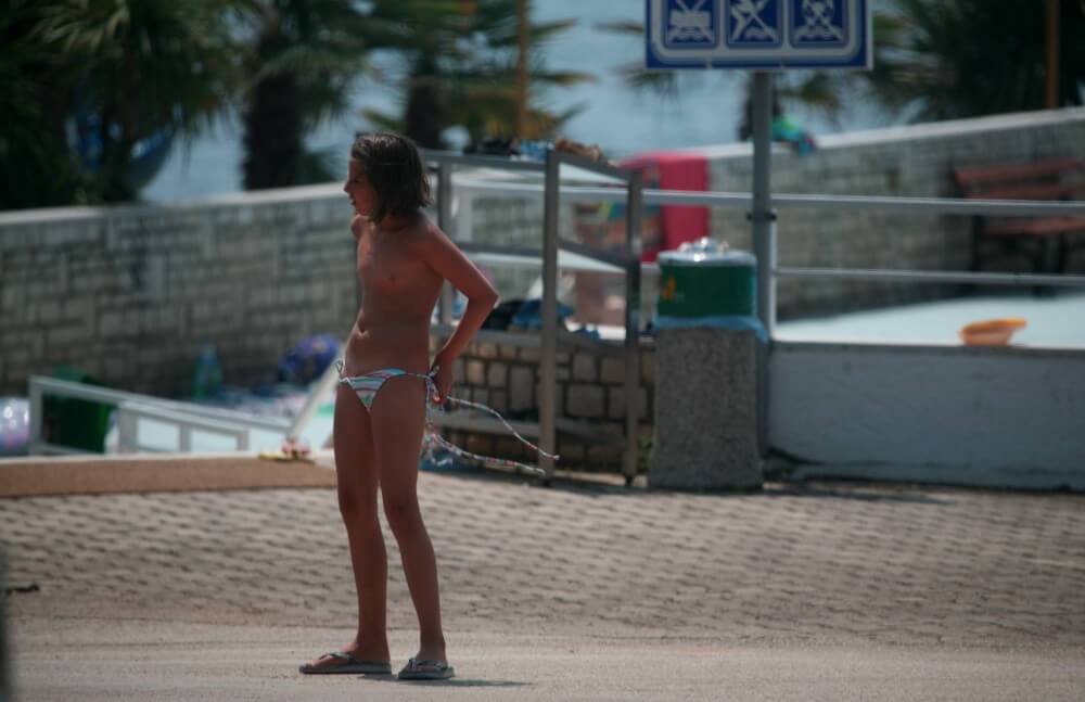 Naturist Pool Walkaround pics - Nudism supports personal freedom and individuality