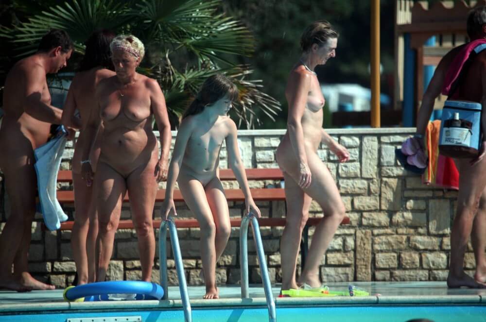 Naturist Pool Cleaning-Up pics - In naturism, sincerity and openness toward others are valued