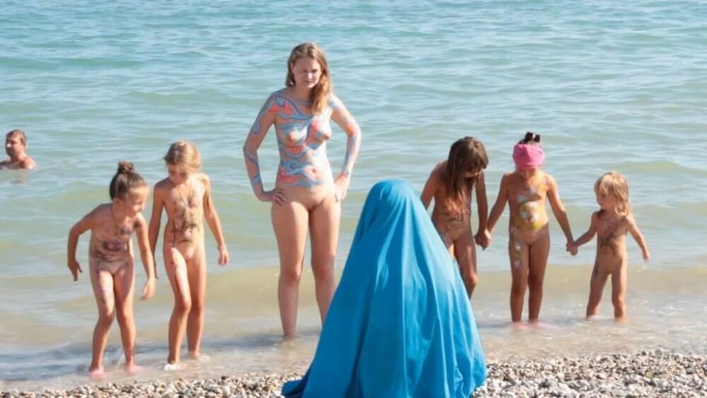 Neptune Day Full HD - Pure naturism teaches us to accept ourselves and others without judgment or criticism