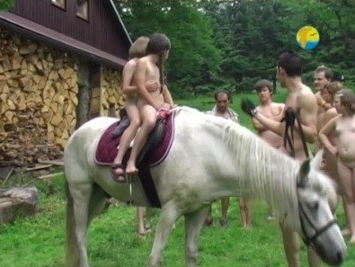 Naturist Freedom: In the Sun - Naturism is about respecting natural beauty