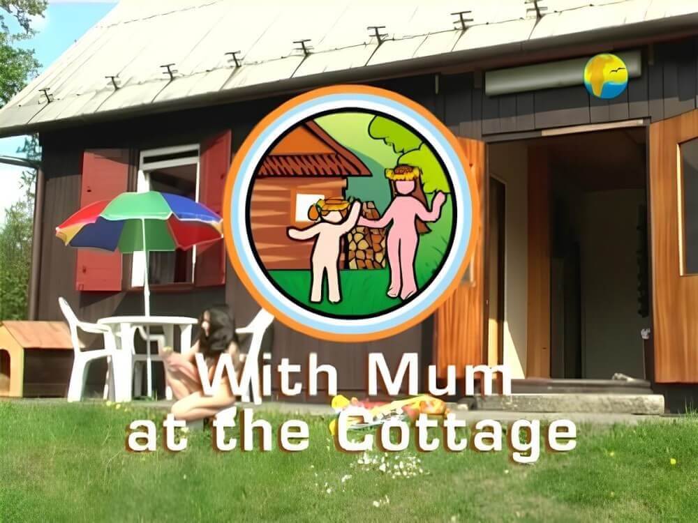 Naturist Freedom: With Mum at the Cottage - People find in this a way to understand that the naked body is part of nature and its beauty