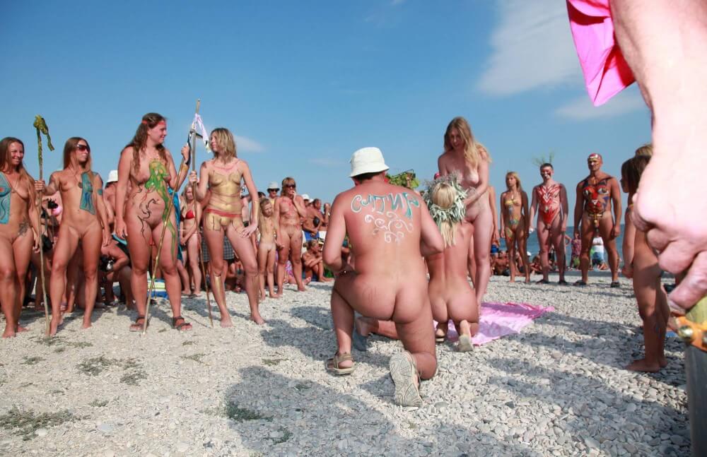 Naturist Boy Sun Warrior pics - Living in harmony with nature is the primary goal of the naturist and nudist lifestyle