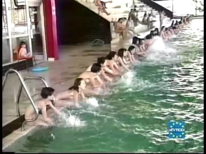 Helios Natura: Pool Party Pioneers Eurovid FKK - Nudism fosters trust if you are sincere
