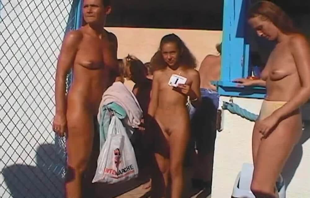 Miss Teen JR. Pageants # 2 video Sunat Natplus HD - Naturalness and freedom are the core principles of naturism and nudism