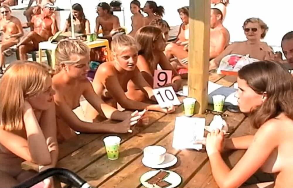 Miss Teen JR. Pageants # 18 video Sunat Natplus HD - Ordinary people as naturists
