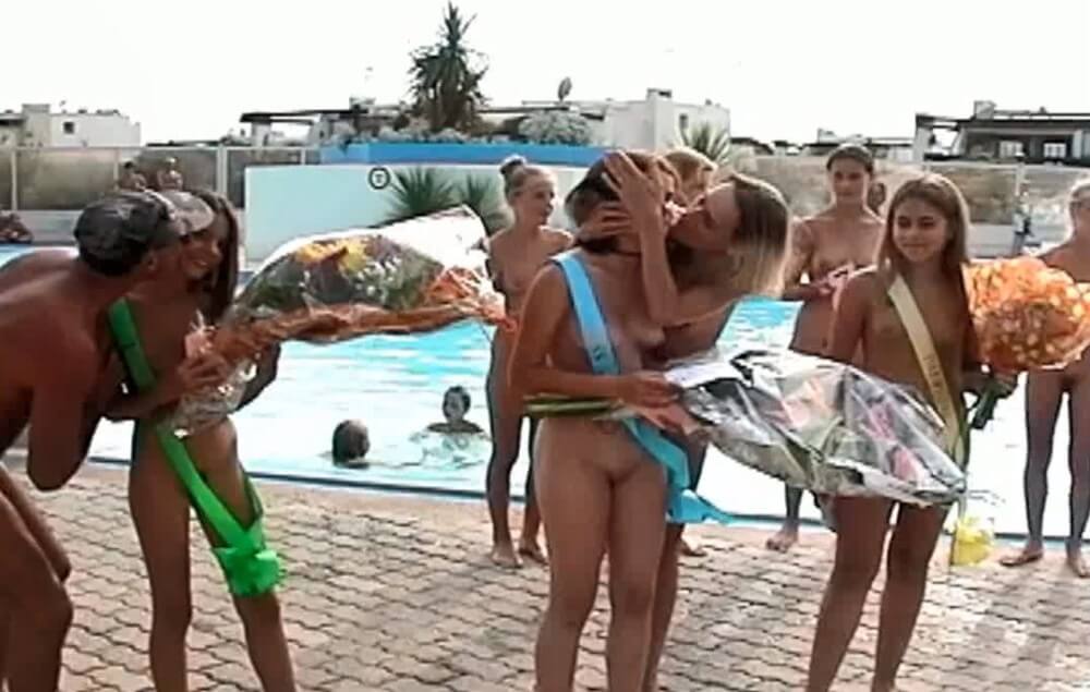Nudist girls beauty contest video France - Sunat Natplus HD - The concept of being without clothes