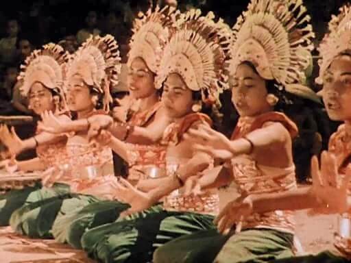 Legong Dance of the Virgins 1935 - Clothing is also a mask for a nudist
